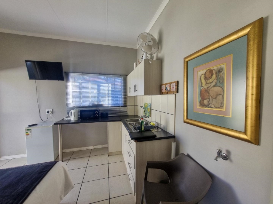 6 Bedroom Property for Sale in Eureka Free State